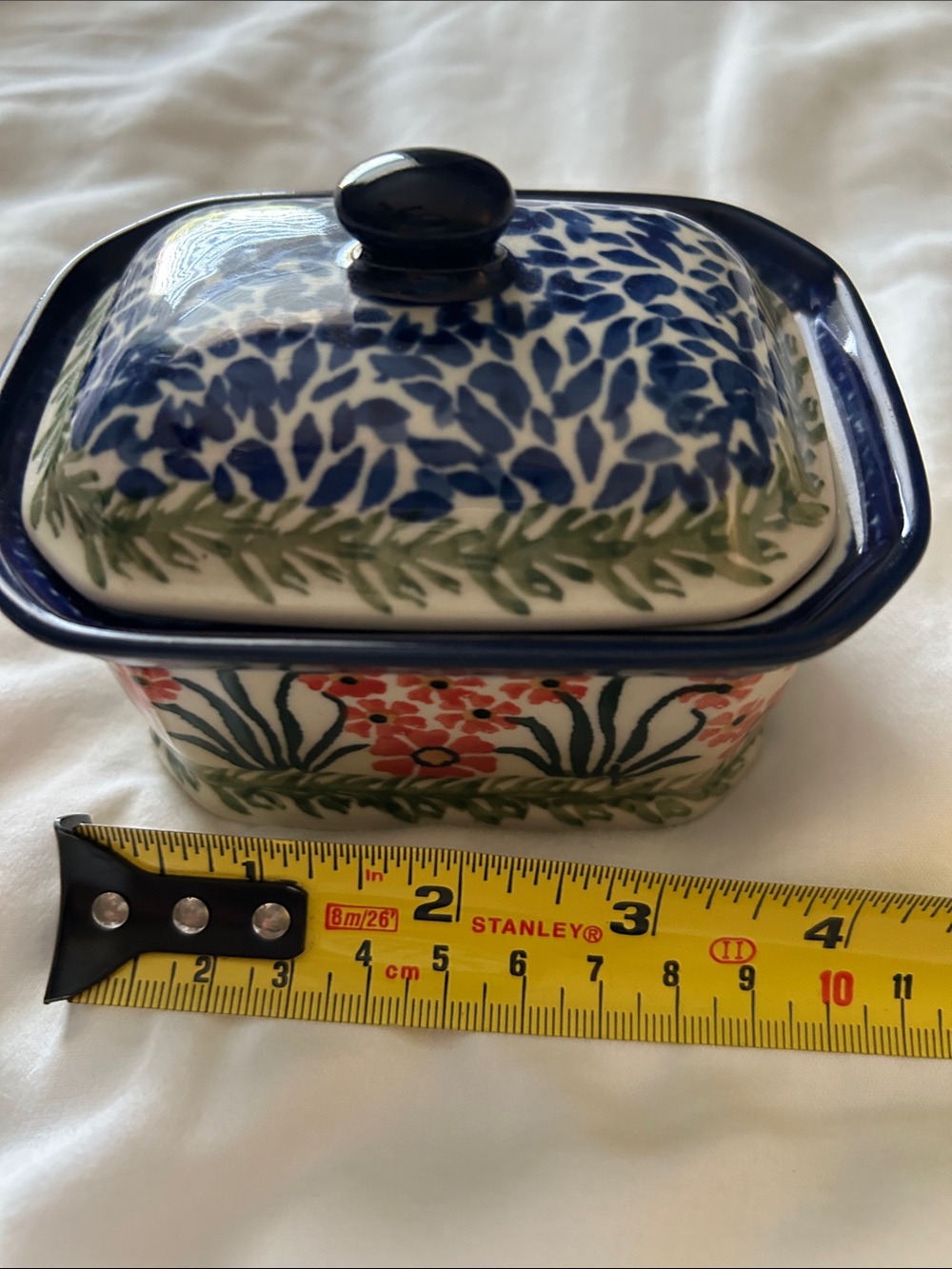 Polish Pottery Hand-Painted Floral Ceramic Trinket Dish with Blue Trim - Picture 6 of 6